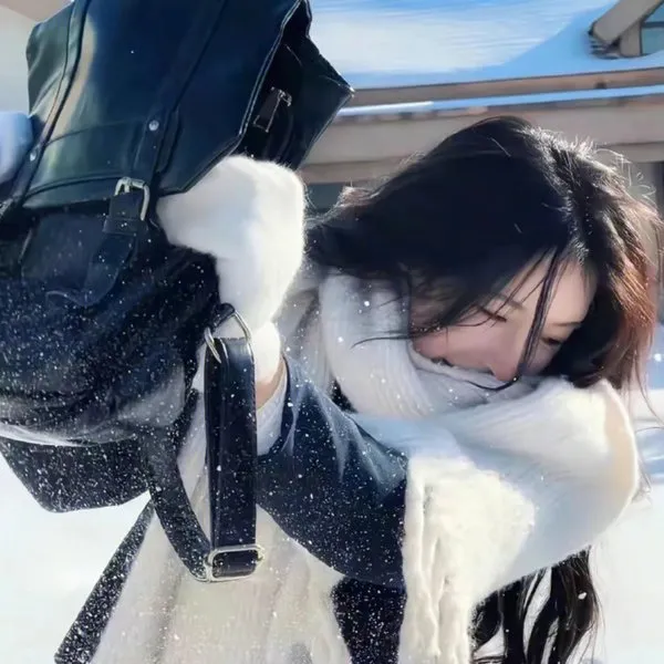 【温情治愈】《继母与女儿的蓝调》绫濑遥竹野内丰：古板女强人成为继母后，跨越十年的感人家庭日记