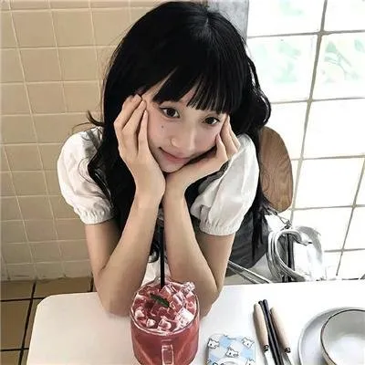 收视奇迹日剧《家政妇三田》松岛菜菜子：面无表情的全能保姆，拯救支离破碎的家庭