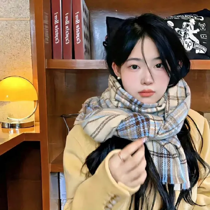 【奇幻纯爱】《哈尔的移动城堡》宫崎骏极致浪漫：在战火中相爱的魔法师与少女，逃避与守护的童话